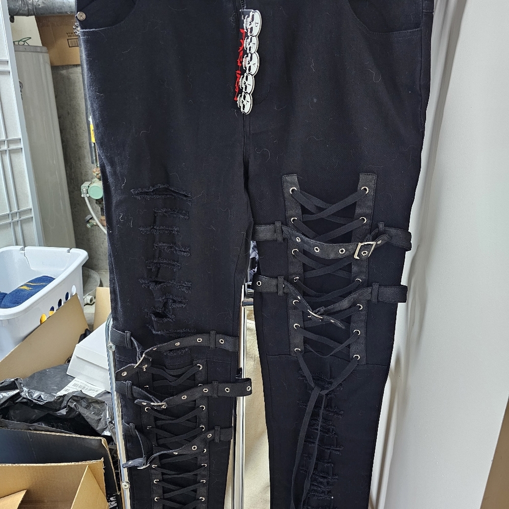 Devil Fashion- Goth Punk strap pants- black- men's size Large- nwt